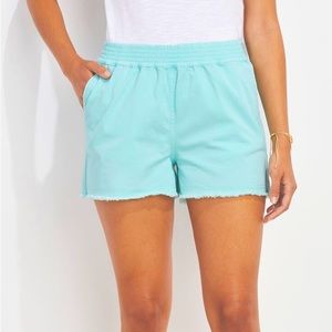 Vineyard Vines Pull~On Every Day Shorts